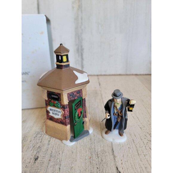 Dept 56 58390 Brixton road watchman heritage village accessory xmas - Picture 2 of 6
